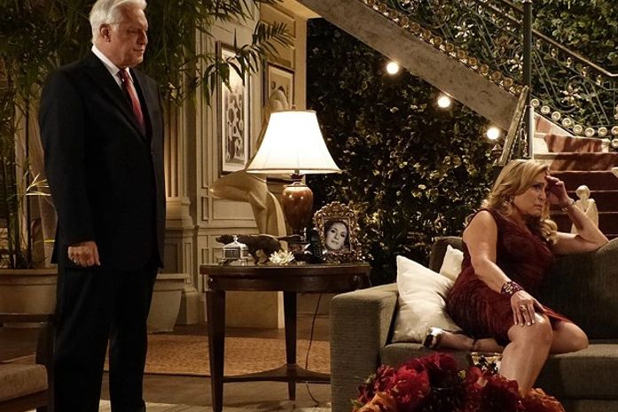 Pilar se nega a ir para cama com César em 'Amor à Vida'