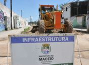 Obras de pavimentação em Maceió