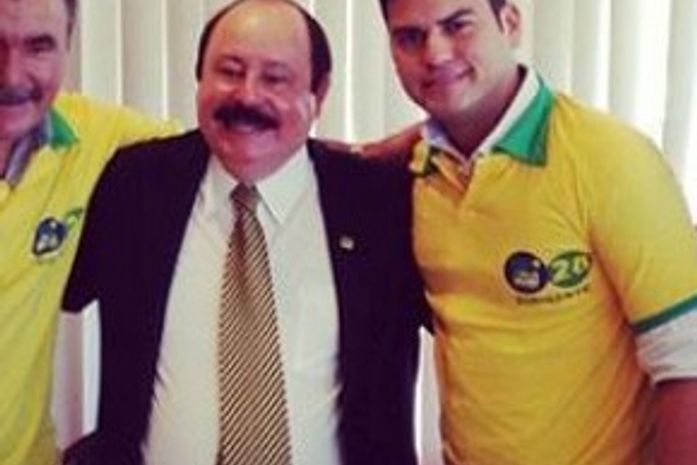 Cicero Almeida, o presidente Nacional do PRTB, Levi Fidélis e Jairzinho Lira.