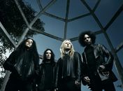 Música atual é 'lixo pop' com 'valor zero', diz baterista do Alice in Chains