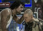 Wagner Moura diz que fez 'proposta arriscada' na estreia em Hollywood