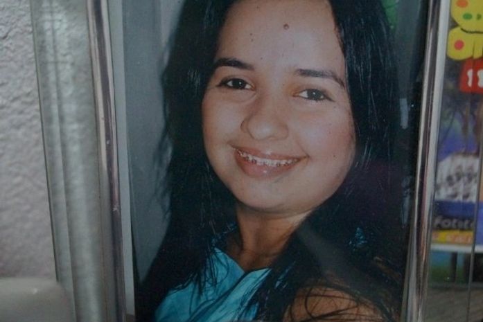 Deise Alves Soares Mascimiano, 24, foi violentada e teve o seu pescoço cortado por uma faca peixeira