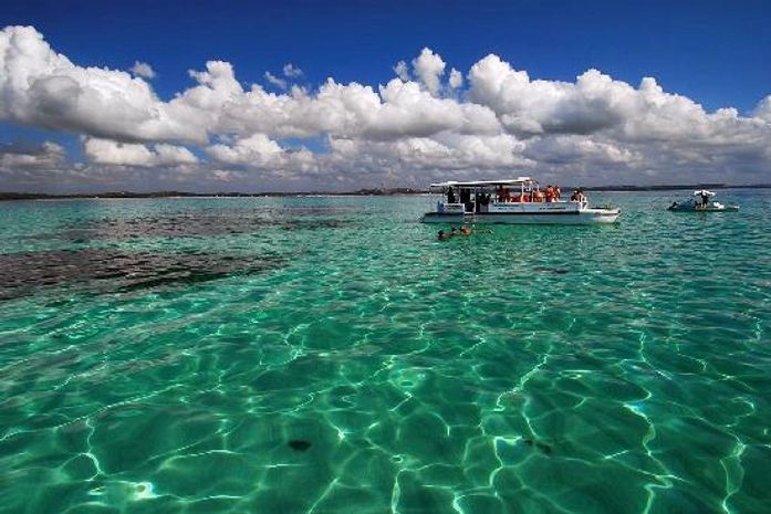 O mar e a vassoura, duas realidades alagoanas