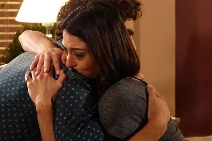 Silvia abre o jogo para Michel e conta que está com câncer: 'Vou retirar a mama'