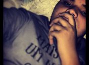 Filho de Naldo volta à  rede após casamento e  posta rap: 'Inimigo íntimo'