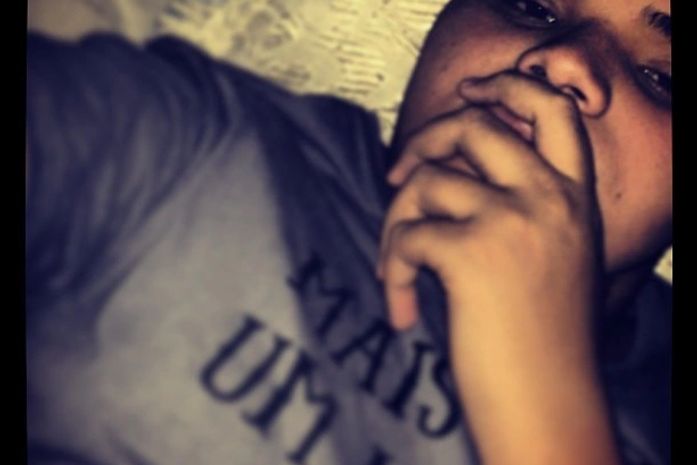 Filho de Naldo volta à rede após casamento e posta rap: 'Inimigo íntimo'