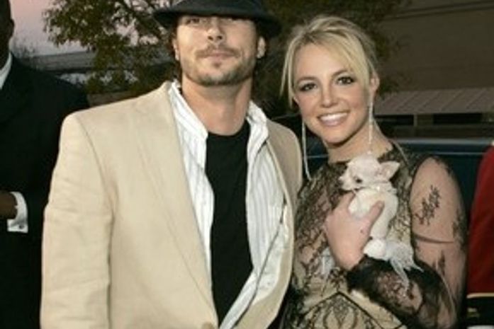 Marido de Britney Spears proíbe aparição dos filhos em show, diz site americano