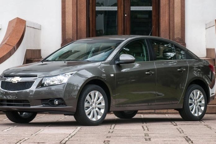 Cruze 2014 ganha MyLink com comandos de voz; novidades também no visual