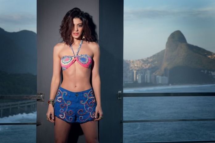 Sete quilos mais magra, atriz Carol Castro fez dieta após se ver bochechuda na tela