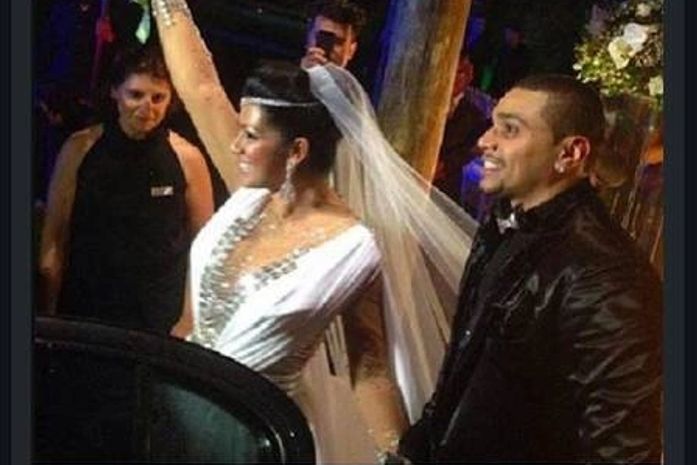 Em lua de mel, Moranguinho rebate críticas a festa de casamento: 'Foi a noite perfeita'