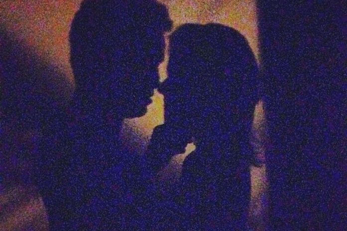 Nova namorada? Ator de 'Amor à Vida' posta foto com mensagem romântica