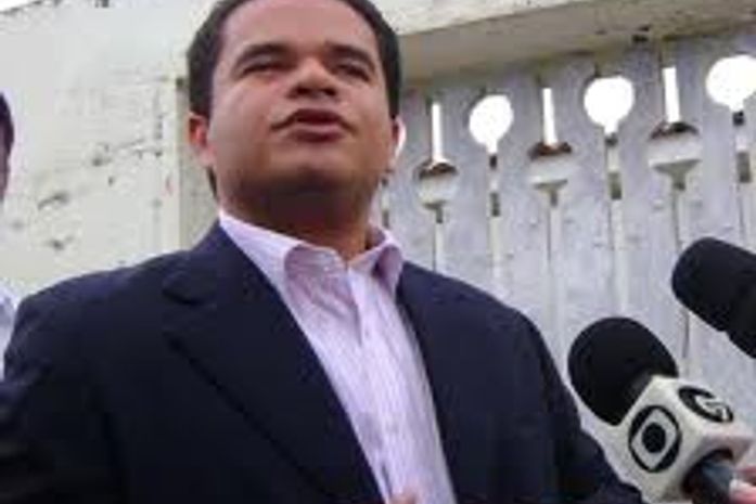 Marcelo Victor trocando PTB pelo PROS