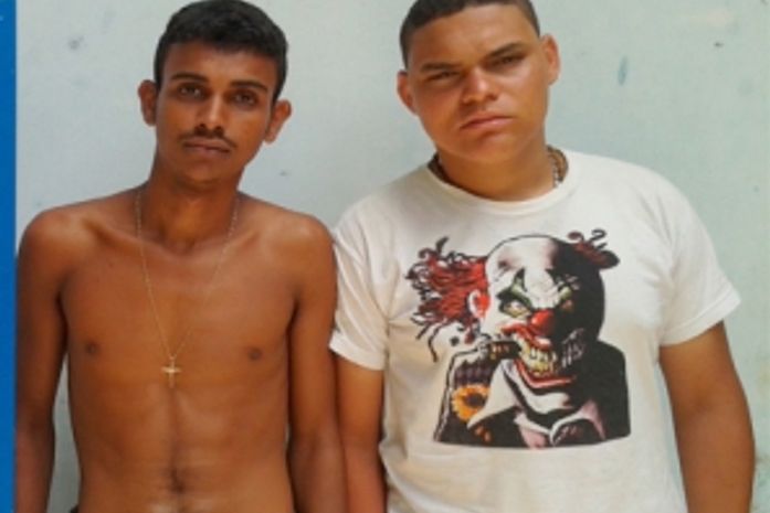 Operação policial prende dupla com cocaína e motocicletas roubadas