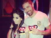 Anitta ganha 'chega mais' em festa nos EUA: 'Nível subindo cada vez mais'