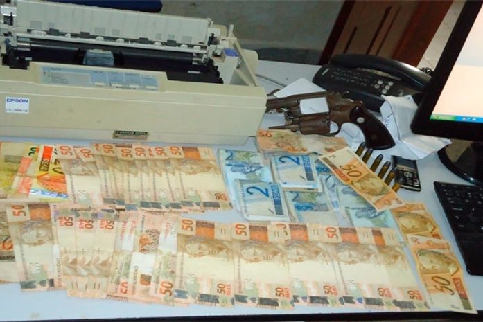 Prestador de serviços em prefeitura é preso acusado de assalto aos Correios