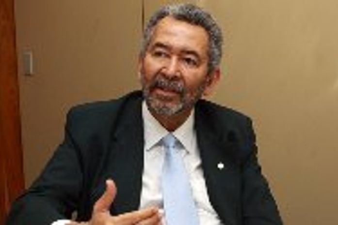 Paulão denuncia dois pistoleiros de Alagoas querem matar deputado-padre paraibano