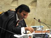 Julgamento de embargos infringentes do mensalão deve ocorrer antes das eleições, diz Fux
