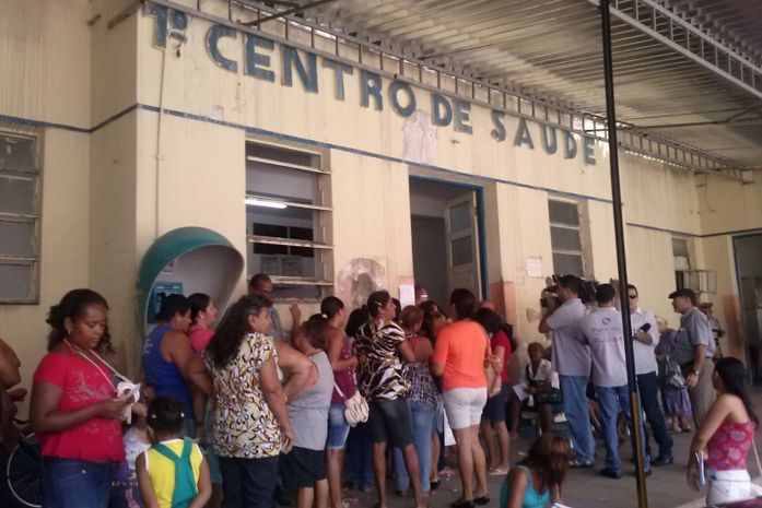 Comissão de deputados comprova situação precária de postos de saúde em Maceió