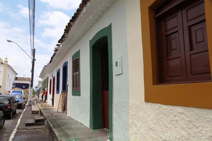 Largo da Matriz em Marechal Deodoro está mais colorido