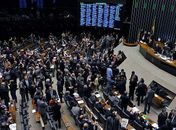Câmara dos Deputados aprova programa Mais Médicos e mudanças nas regras de residência