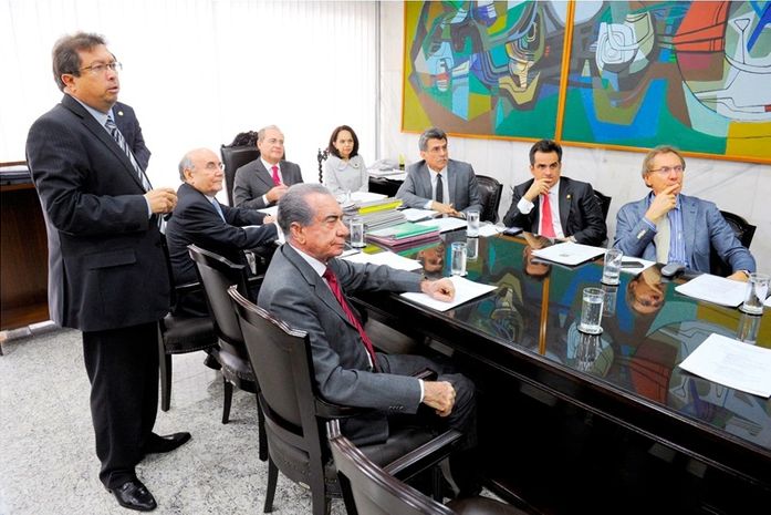 Senado vai implementar imediatamente decisões do TCU