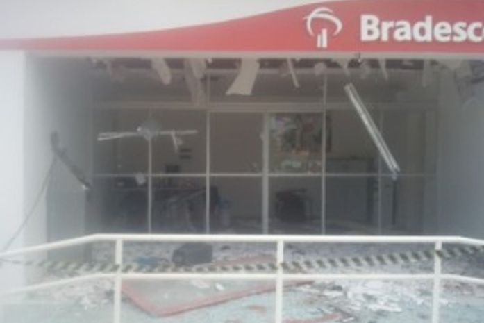 Agência do Bradesco foi alvo de ação criminosa em Minador do Negrão