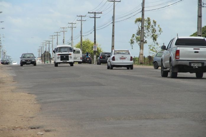 Avenida Cachoeira do Meirim