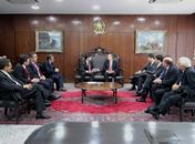 Presidente do Senado recebe líderes dos municípios 