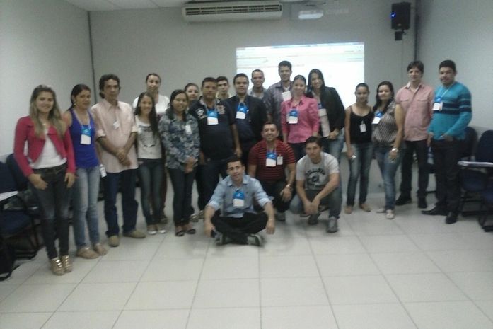 Funcionárias da Prefeitura de Limoeiro participam do curso Como Comprar da Pequena Empresa