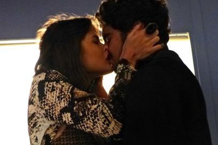 'Amor à Vida': Patrícia e Michel se agarram, mas sentem culpa
