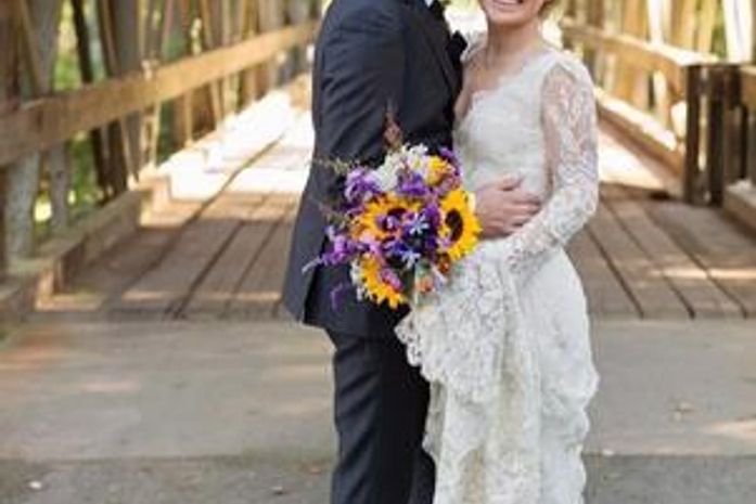 Vencedora do 'American Idol', Kelly Clarkson se casa nos EUA