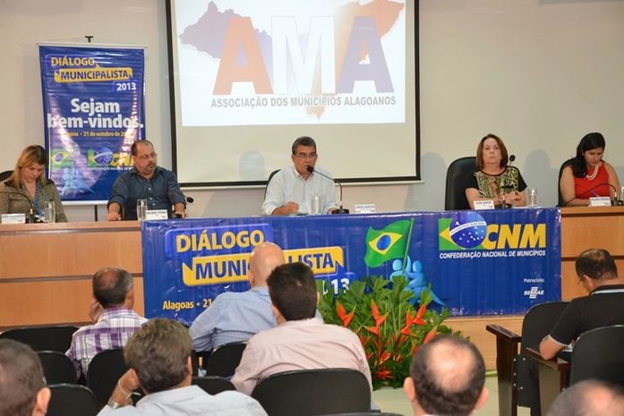 Evento Diálogo Municipalista discutiu problemas alagoanos
