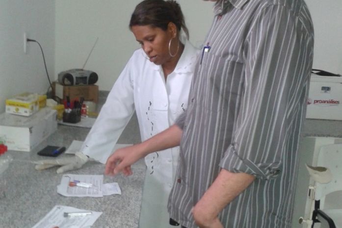 Prefeitura de Porto Real do Colégio reinaugura laboratório de patologia clínica