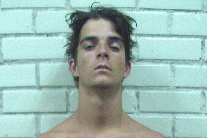 Polícia Civil prende acusado em roubo de carro