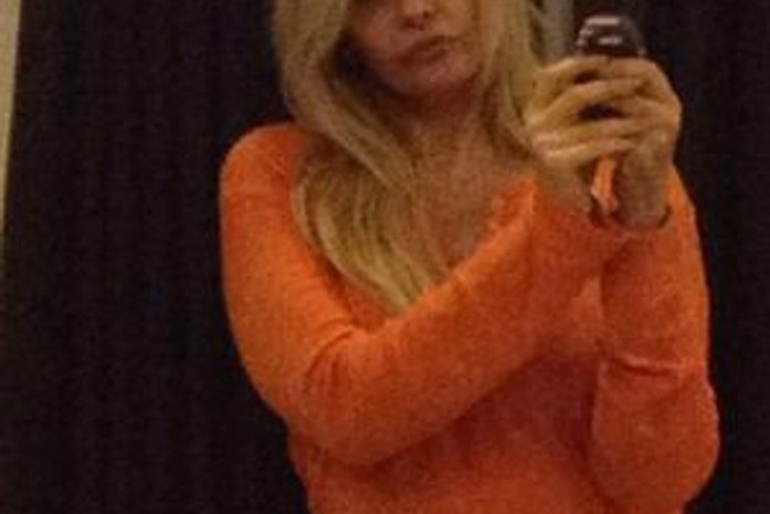 Monique Evans diz que tentou se matar e lamenta ter saído de clínica