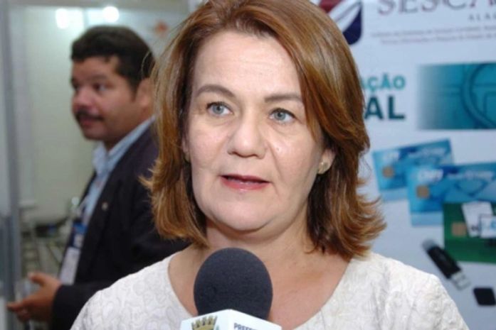 Secretária Renata Fonseca