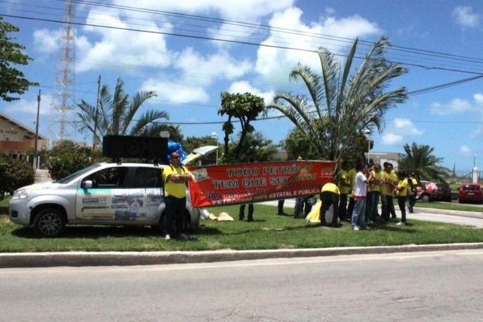 Em assembleia, petroleiros de Alagoas votam pelo fim da greve, mas rejeitam proposta da Petrobras 