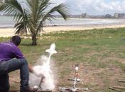 Alagoano que inventou foguete movido a vinagre vai ao Rio de Janeiro