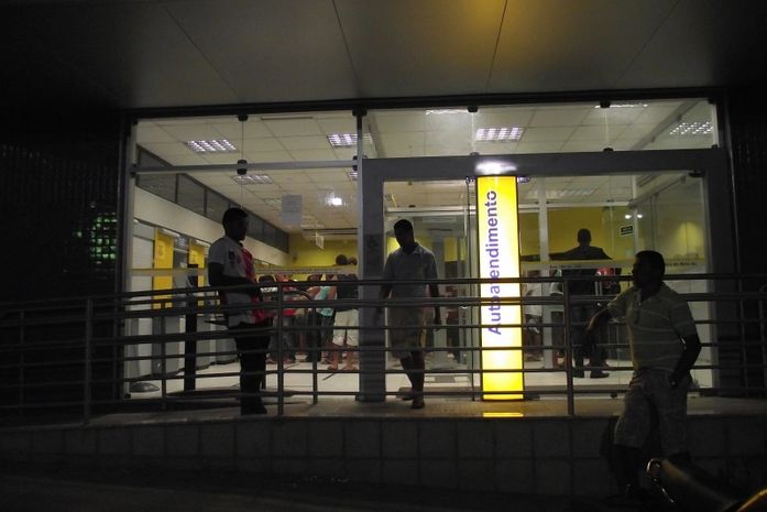 Prefeitura de Boca da Mata paga funcionário público antecipado