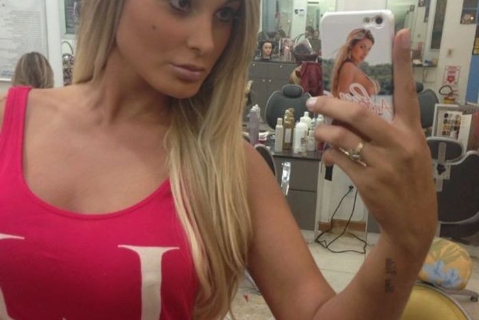 Andressa Urach muda o visual e polemiza: 'Me sinto a Paris Hilton'