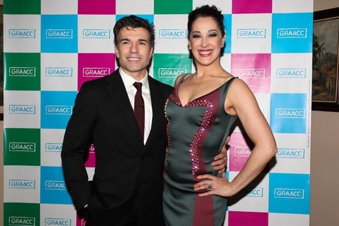 Claudia Raia sobre Enzo: 'Estou feliz por ele estar vivendo o primeiro amor'