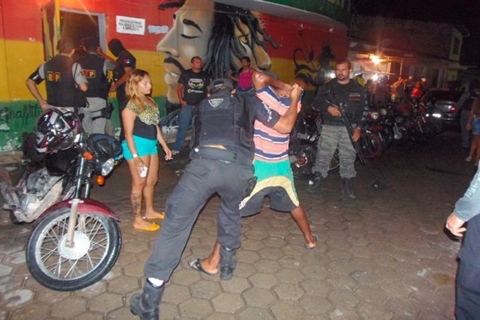 Operação "Diversão Segura" fecha danceteria em Maceió