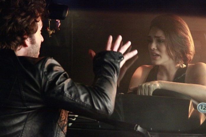 Sabotador entra em ação e tenta matar Giane sufocada