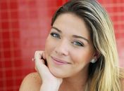 'Vem com muito amor', diz mãe de Luma Costa sobre gravidez da filha