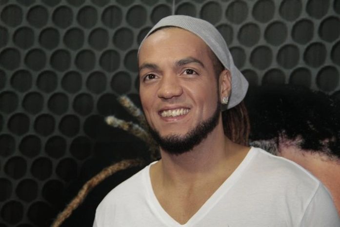 Belo admite que chegou a ter medo de que o visual com dreads fosse rejeitado pelas fãs