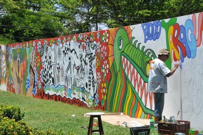 Tradições populares ganham vida na galeria de artes visuais a céu aberto
