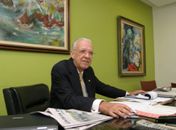 Carlos Mendonça recebe título de Cidadão de Maceió