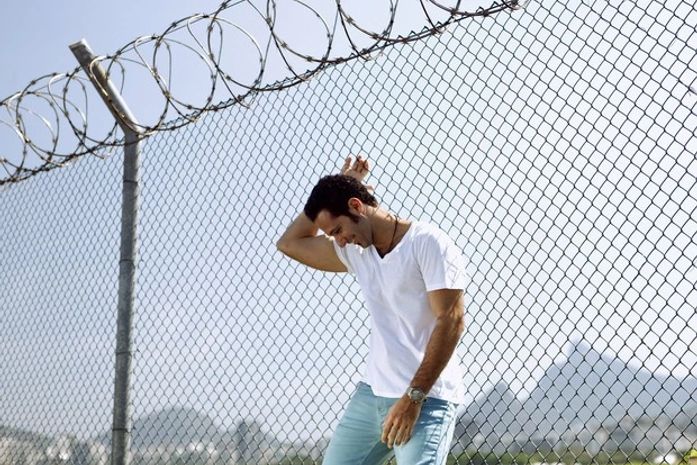 Em 'Amor à vida', Mouhamed Harfouch diz que torcem para ele bater em Félix