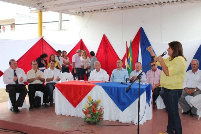 Delmiro Gouveia sedia cerimônia para assinatura de Ordem de Serviço para nova adutora do sertão alagoano