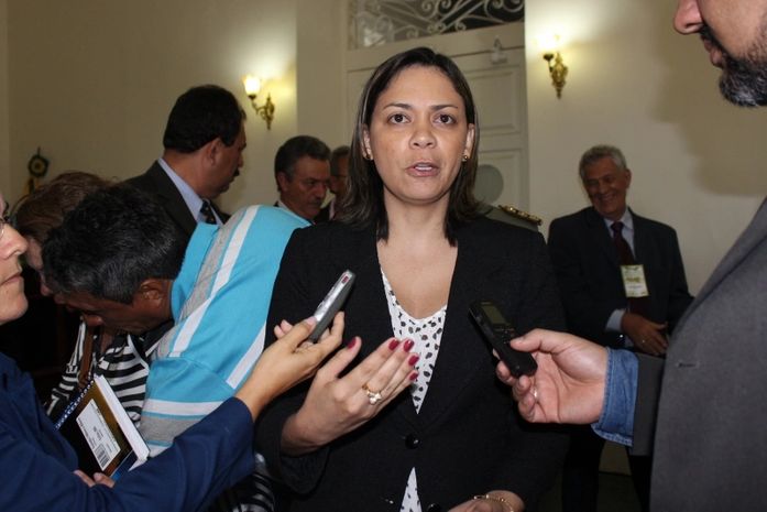 Deputada Flávia Cavalcante